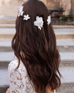 pronovias_71182257_529086614329453_3788175974864875667_n.jpg