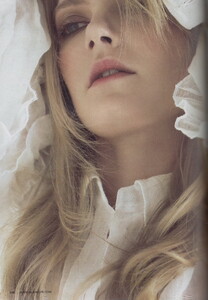 sanja_GlamourIT_2005-06_025.jpg