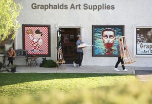 sofia-richie-stocking-up-on-art-supplies-at-graphaids-in-calabasas-10-15-2019-3.jpg