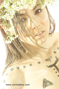 th_34220_x18_122_471lo.jpg
