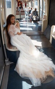 v-Chantal6.thumb.jpg.60f1c5657500493db7ec48530e7df68d.jpg