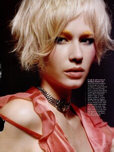 GB - Elle Girl (February-March 2003) - The Big Tease - 004.jpg