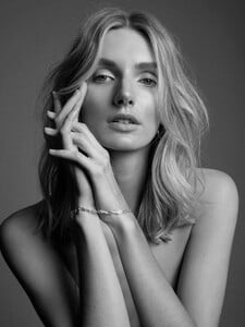 1009258000_Eva-Staudinger-by-Max-Liebenstein-41.thumb.jpg.815f459836393aa7f143ae4662ac3756.jpg