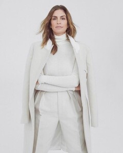 Cindy+Crawford+by+Regan+Cameron+for+Harper's+Bazaar+Germany+November+2019+(6).jpg