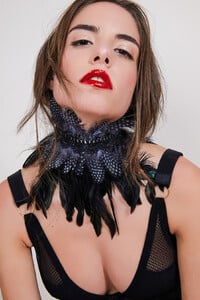 1078372699_(89)RebeccaBagnol_vousmonsieur.thumb.jpg.e7163c63900adcd4456ad19d1bb46074.jpg
