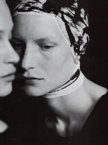 ARCHIVIO - Vogue Italia (July 1998) - A Long, Long Story - 008.jpg