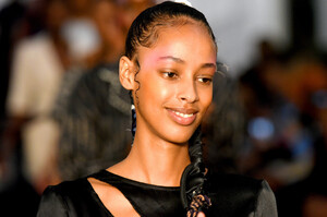 1094543323_MakiOhRunwaySeptember2019NewYorkFashionwnzEkhP3O-Lx.thumb.jpg.916a5ea4d36bf1c0fb7758889e2c9109.jpg