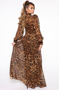 11-05-19_Studio_3_RM_RE_15-00-53_37__1824_Leopard_0583_JK.jpg