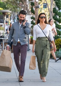        eva091119BZNimage5.jpg