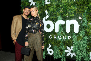 Ashlee+Simpson+Brn+Group+Launch+Party+QqicMNInw89x.jpg