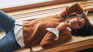 1167534309_EnoraJumperc336530.thumb.jpg.681b015e6b136ac05d4fa390885b2b95.jpg