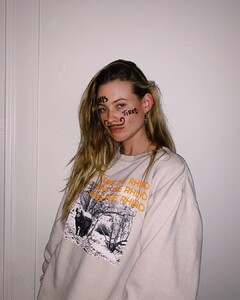 Behati Prinsloo Levine on Instagram_ _Night after _1(JPG).jpg