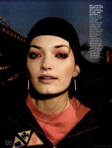 GB - Elle Girl (August 2003) - Bright Eyes, Big City - 006.jpg