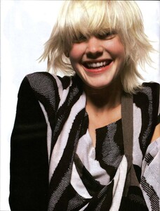 Jalouse #73 - September 2004 - Colorama - 003.jpg