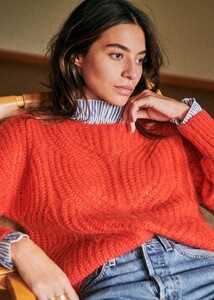 1298855198_GiseleJumperoiuzjyewtkhwonrvubhqo.thumb.jpg.1c02c9c773d4f3acb35183aa90026872.jpg