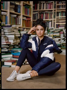       sel261119BZNimage103.jpg