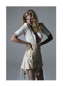 Jalouse #128 - March 2010 - Viva Marloes - 007.jpg