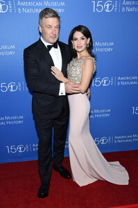 Hilaria+Baldwin+American+Museum+Natural+History+u7vr1ZKx4hWx.jpg