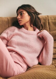 1473448350_ChuckJumperpinzz3gvdcolsqr55in4l.thumb.jpg.3c409dd7c5caa38dbbdee78fb54fb1ce.jpg