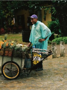 GB - Elle Girl (May 2006) - Brazil Or Bust - 006.jpg