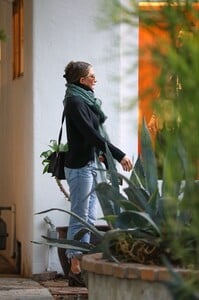        jen151119BZNimage109.jpg