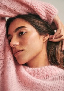 1499685386_ChuckJumperpo9mofkaq2cosoqilty3g.thumb.jpg.85190ec10bb5c08c70384dc4e311bf8d.jpg