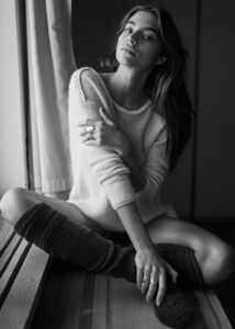 158192114_EnoraJumpernaazfbumvouarcbk9sucu.thumb.jpg.d9a07ef79d6a4832ade7f6da763bd2fa.jpg