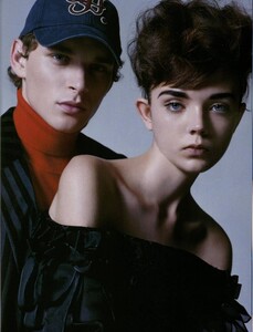 Jalouse #76 - December 2004-January 2005 - In The Mood For Toys - 011.jpg