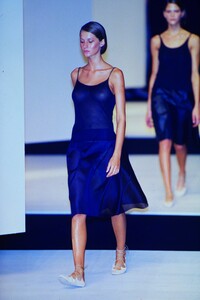 1673308314_genny-ss-2000-1(2).thumb.jpg.6741dba5c132ec951a4056ed1755df94.jpg