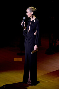 Carolyn+Murphy+Lincoln+Center+Corporate+Fund+ahYirLBZuKYx.jpg