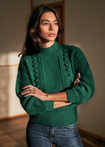 1706416175_AmauryJumpergqbcjfmgtsf648iiosqyn.thumb.jpg.c1fd5ce1bf54eb29f8a2349eb2c57e88.jpg