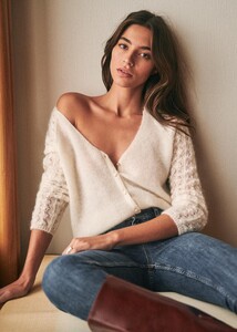 17091323_GaranceJumperessgtsxk0dgvuz9wxvqnz.thumb.jpg.e1527dd30d871604fb3a20ef89f1d755.jpg