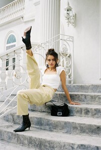 A016104-R1-22-23_2000x2000 rachael lange.jpg