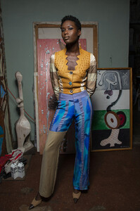 1816602174_LouDallasSpring2020Backstage2Bwz9ptuVdMx.thumb.jpg.f2c70f535447f49c3d7410e2dc51ee51.jpg