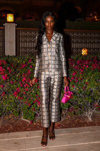 Leomie+Anderson+Tory+Burch+Dinner+After+Party+idHyTFC0Hx9x.jpg