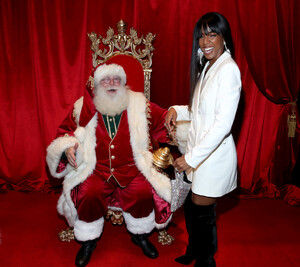 Kelly+Rowland+Stars+Wonderful+Lifetime+Celebrate+lsWcvHG9ERlx.jpg