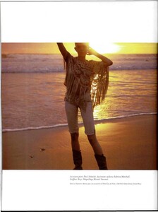 L'Officiel France #894 (April 2005) - Pose Crochet - 015.jpg