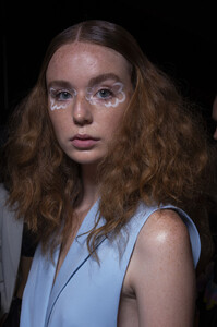 19413472_CynthiaRowleySpring2020BackstageHSPzZTvXocDx.thumb.jpg.b7ea36a0810d693b2132d8a539ae6f12.jpg