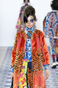 1954787171_LibertineRunwaySeptember2019NewYorkFashion1R1IMEMD28fx.thumb.jpg.9774f80b35b43ac7253f6c3cdeb7931f.jpg