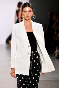 2008840433_ElieTahariRunwaySeptember2019NewYorklC_esTxkizUx.thumb.jpg.c3bd6e5d514220c23320d54b658b1ac2.jpg