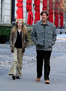       sey251119BZNimage1006.jpg