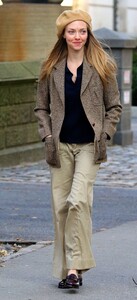       sey251119BZNimage1005.jpg