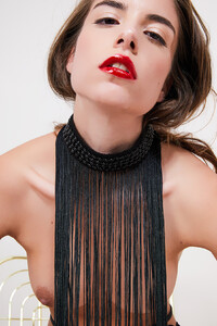 210733706_(64)RebeccaBagnol_vousmonsieur.thumb.jpg.e4c1da293e418e9dcd8ddebb0a984b1d.jpg