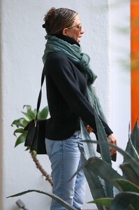        jen151119BZNimage101.jpg