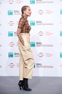 Dree+Hemingway+Run+Hunted+Photocall+14th+Rome+lhC8513DsKsx.jpg