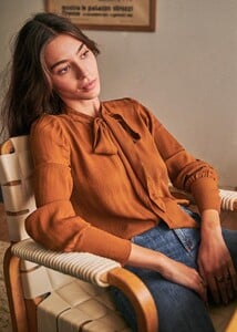 223779506_LauryaShirthxsci43uqmgatxil4ibhs.thumb.jpg.a5f87f0a6dc15b54c759e2e34451d5a4.jpg