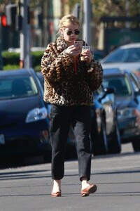       rob241119BZNimage108.jpg