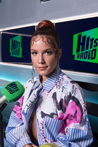 Halsey+Halsey+Visits+Hits+Radio+zbVOW-I29Xkx.jpg