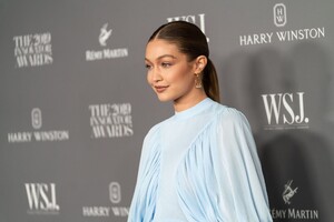        gig071119BZNimage102.jpg