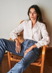 269940139_KellyBlouseeidqdyj9sayuki1yebxdf.thumb.jpg.59f1d169ea28f31895f6b81bd3298076.jpg